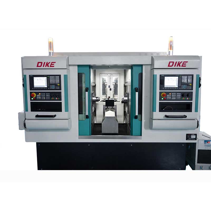 Compacte CNC-draaibank met dubbele spindel